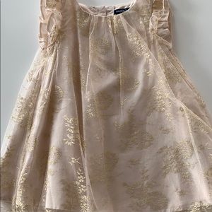 NWT gap dress 12-18 months